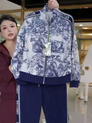 休闲套装高奢穿搭#做自信的自己 #混搭现代风 #减龄穿搭#时尚套装#减龄穿搭 #简约风格