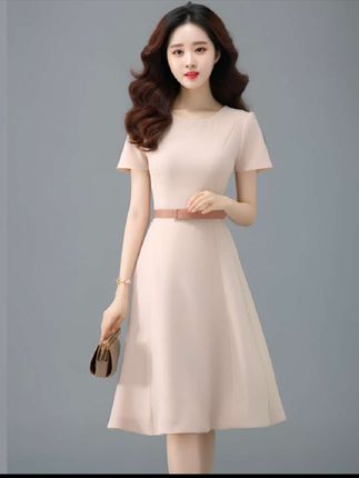 #2025新款女装时尚显瘦夏季连衣裙收腰韩版小个子气质轻熟风通勤潮##