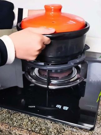 燃气灶防滑支架,所有灶具通用,再也不用担心滑锅了!"煤气灶防滑架 "厨房好物 "防滑炉灶架#厨房必备神器 #家用好物 #厨房用品 #好东西一起分享
