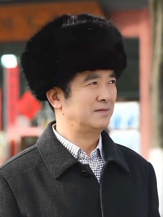 秋冬季中老年人帽子男士防风爸爸雷锋帽保暖老人帽子骑车帽#秋冬帽子 #中老年人帽子 #爸爸帽子 #王爷帽