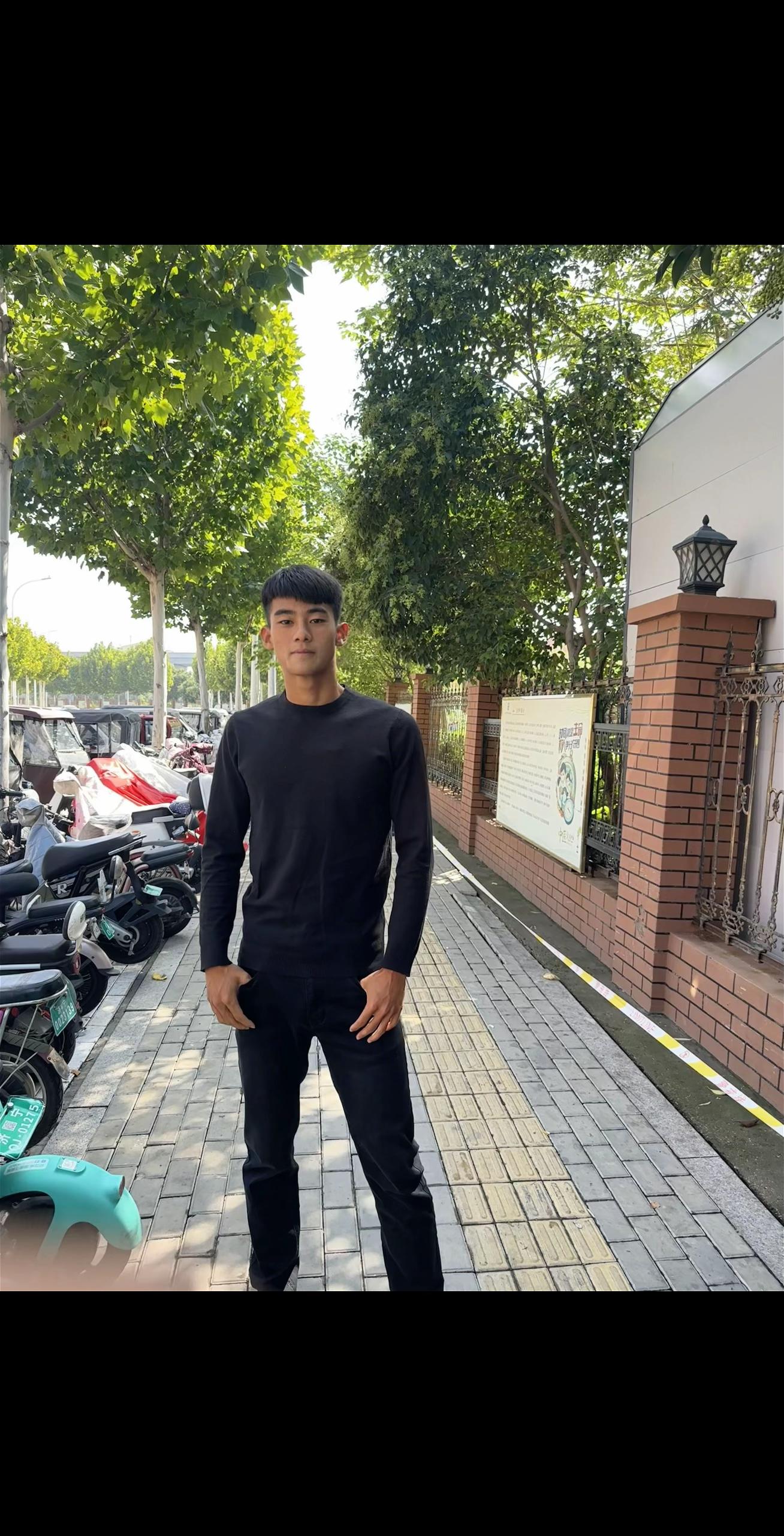 一个人潇洒且自由 别来无恙