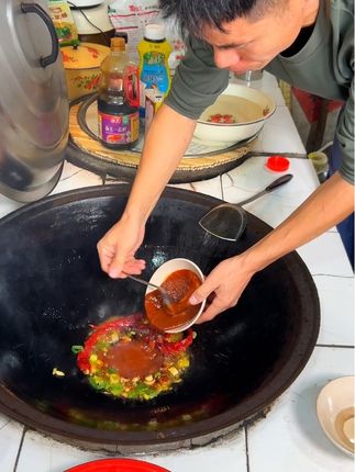 炖豆腐 炖豆腐#大锅菜 #豆腐 #卤水豆腐 #生活烟火气息