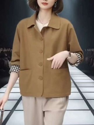 #在时装周看见东方美 #优雅气质 #引领时尚潮流 #高级感穿搭 #女装穿搭 @DOU+上热门