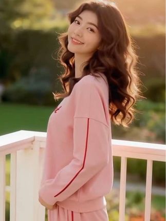 谁懂啊!挖到一套穿上就不想脱下来的神仙睡衣👑 👗 【浪莎带胸垫睡衣套装】 🍂 春秋可穿,秋冬也能hold住的厚度 🎀 甜美可爱风,颜值控直接冲! 🌟 最戳我的点: ✅ 自带胸垫!解放胸部,在家不用穿内衣太爽了 ✅ 面料软糯亲肤,像被云朵包裹,舒服到飞起 ✅ 长袖长裤设计,居家外出拿快递都方便 ✅ 2025新款,甜美感拉满,拍照巨上镜 真的,一套舒服又好看的睡衣,能让幸福感飙升💯 已经推荐给闺蜜了,姐妹们闭眼入不踩雷! #浪莎睡衣 #带胸垫睡衣 #春秋睡衣 #家居服推荐 #2025新款睡衣 @DOU+小助手 @DOU+上热门