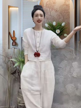 2025夏季时尚潮流百搭精品女款#时尚减龄#洋气上档次#舒适百搭#优雅气质#谁穿谁好看@DOU+小助手 @DOU+上热门