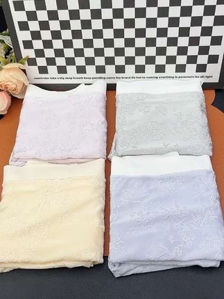 小孕妇可别等下面痒了才想起来换内裤,内裤一定要选择这种中高腰的,不勒孕肚,裆部加宽设计,穿起来舒服#孕妇内裤