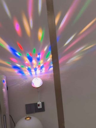 # 七色旋转灯# 七彩旋转灯# 日常百货好物分享#氛围灯#好物推荐🔥