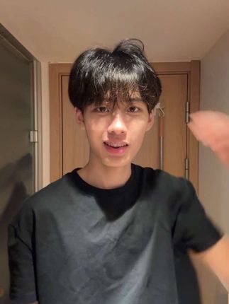 他的思念dayby dayby #kovoi摇 #卡点舞 #感觉