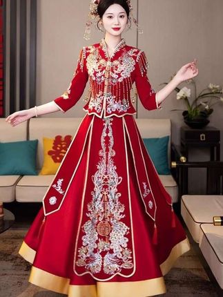 #秀禾服新娘 #结婚敬酒服 #新娘中式嫁衣 #新娘龙凤褂 #中国风新娘服装 @DOU+上热门 @DOU+小助手 @生活服务热点中心