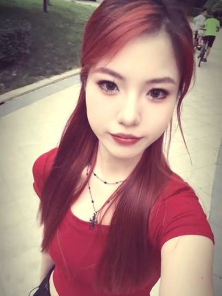 #拽女 #走路带风 #肉肉女生 #小肚小肚在吗 每个人的身上都有肉肉