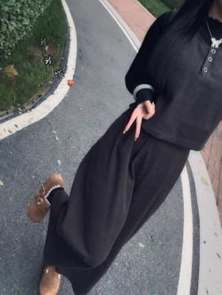 远看衣品,近看颜值,久看人品,在合适的圈子和有趣的人交流#小个子穿搭 #今日穿搭 #一周穿搭不重样#今天穿什么 #韩系穿搭