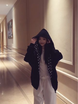 人早晚都会什么都不在乎的