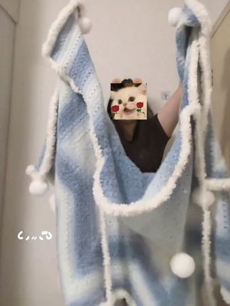 随口提了一句 男朋友就给我勾了 我真的一点也不喜欢哟~#七星毯 #手工diy #礼物 #惊喜 #是时候安排一下了