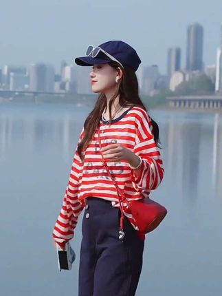 韩系别致红色条纹T恤女2025新款春秋长袖字母印花慵懒风宽松上衣#洋气小衫 #百搭上衣