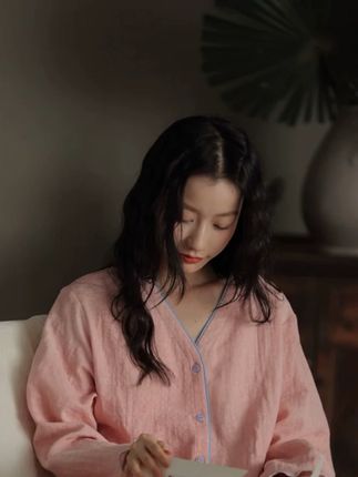 每个人都有属于自己的一片森林,也许我们从来不曾去过,但它一直在那里,总会在那里。迷失的人迷失了,相逢的人会再相逢#睡衣家居服 #秋季新款