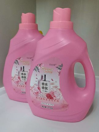 【青姑娘香水香气】#护色馨香洗衣液 #持久留香 #深层去污去渍 #无磷家用 #洗衣液