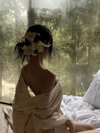 #张予曦毕雯珺真拍了红裙抱 #深情眼 #张予曦 #毕雯珺