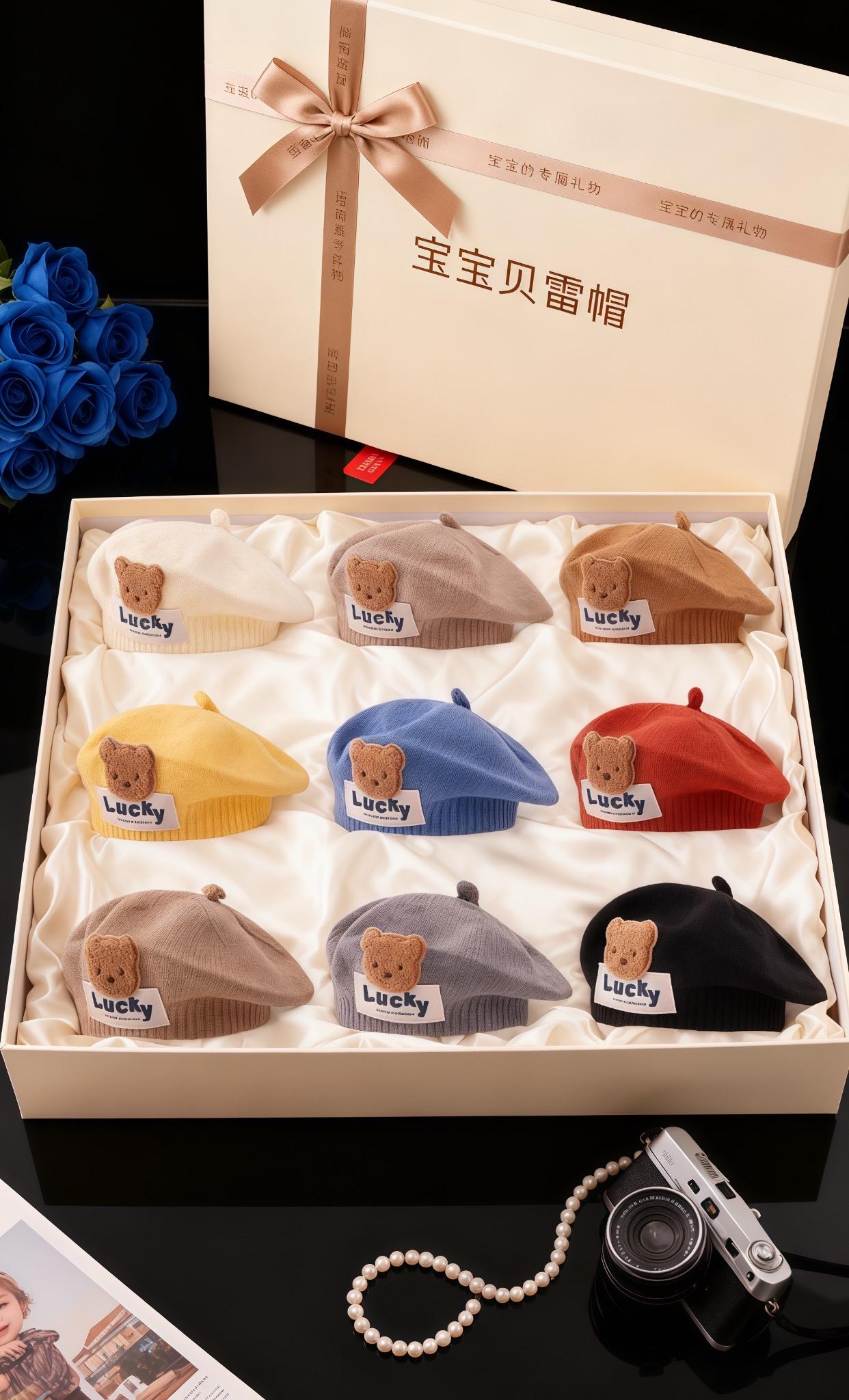 都说带孩子不累,带孩子是在家享福,可为什么带孩子的妈妈,都没有了当初的模样,一个个都面容憔悴,弯腰驼背的呢? #萌娃穿搭 #人类幼崽 #也太可爱了吧 #母婴好物 #宝妈情感共鸣