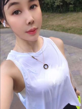 40岁的女人,走自己的路,不慌不忙,修自己的心,默默发光🌞…#跑步
