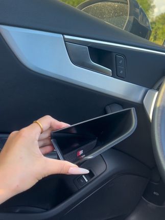 原车门把手这里是空的,不用简直太浪费了,装上这个储物盒,放东西太方便了#汽车好物#汽车装饰}有车必备