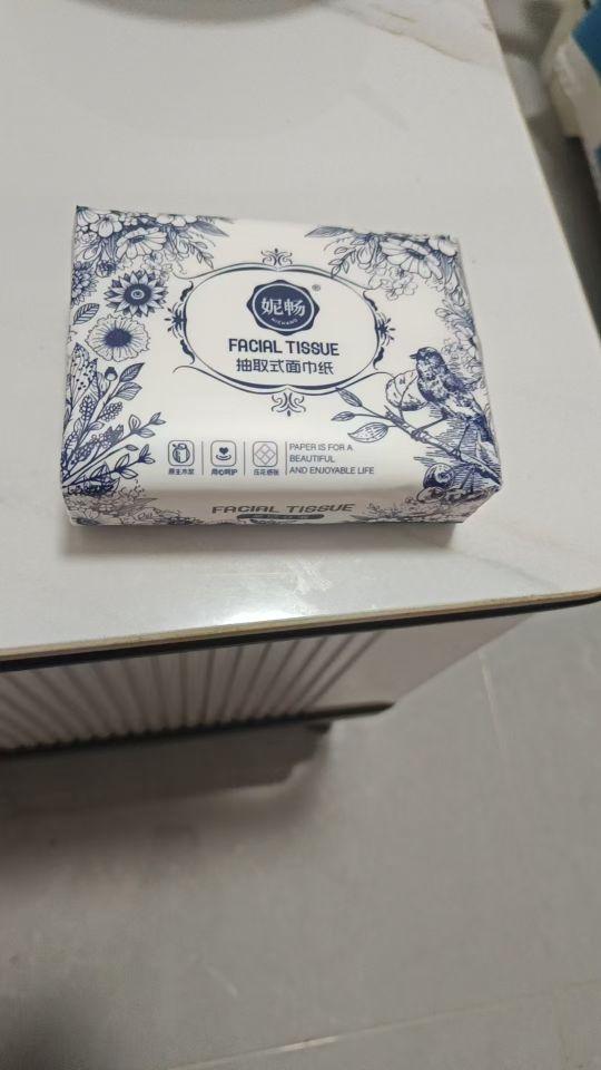 商家是骗子,大家请留意一下。我下单14卷卫生纸结果邮来一小包面巾纸。说让等待解决到现在不给解决。#我在抖音买买买