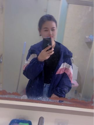 上班的日子可真爽🤣看来我就是个能吃苦的,果然能吃苦就有吃不完的苦#项链推荐 #橱窗好物#久别的人盼重逢