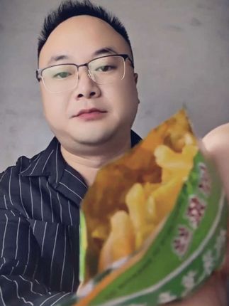 茗天府榨菜!#dou上热门 #茗天府榨菜#榨菜#妈呀太香了#还是小时候的味道@DOU+小助手