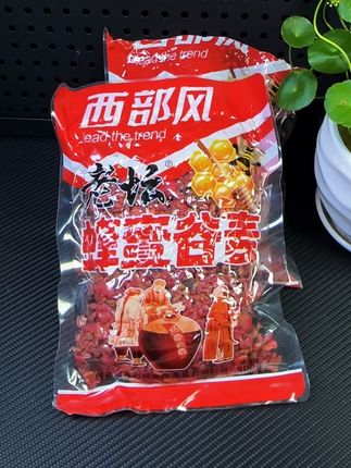 只需打上一把大鲤鱼大草鱼让你比平时钓的大钓的多,用的就是这款西部风新品老坛蜂蜜谷麦,采用动植物蛋白发酵,香甜醇厚,水下穿透力强,聚鱼快留鱼持久,既是窝料也是饵料,主攻鲫鲤青草鳊大个体鱼类#钓鱼打窝 #西部风窝料 #谷麦窝料 #西部风老坛蜂蜜谷麦 #钓大物