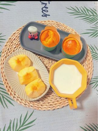 老婆做的百香果蛋糕,百香果可以直接吃,泡水喝,也可以做蛋糕,百香果维生素C含量高,营养丰富#在家做美食 #百香果蛋糕 #榕江百香果 #黄金百香果#美食制作分享