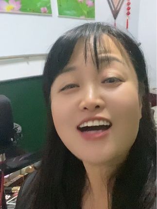 #不管别人怎么说怎么开心怎么活 ,命运指导你去哪里,你就大大方方的去,假如走错了,你就认栽,不要困在当时的选择里,耿耿于怀,毕竟当时的你没有现在的阅历!