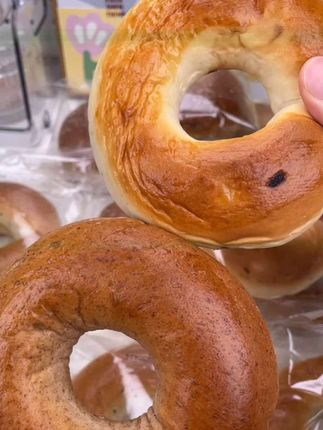 充实早晨,用心品味每一口#强烈推荐 #美食 #烘焙 #面包🍞 #软糯香甜