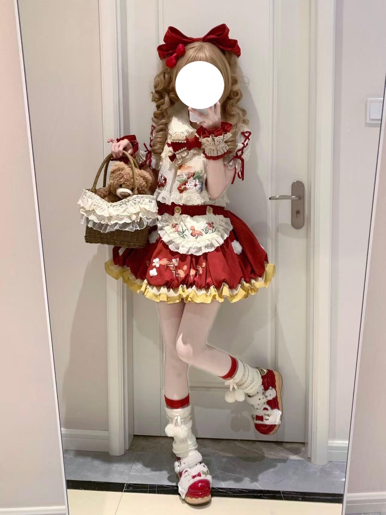 〝有一天我们都会幸福到想不起对方”#蘑耳花园 #浮生若梦 #吃我一波lolita安利 #lo裙 #蘑菇精灵