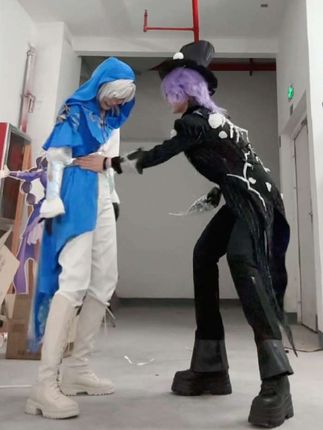 上一个视频的花絮。。怎么怎么教都教不会的!#杰佣 #乌队 #第五人格 #cosplay