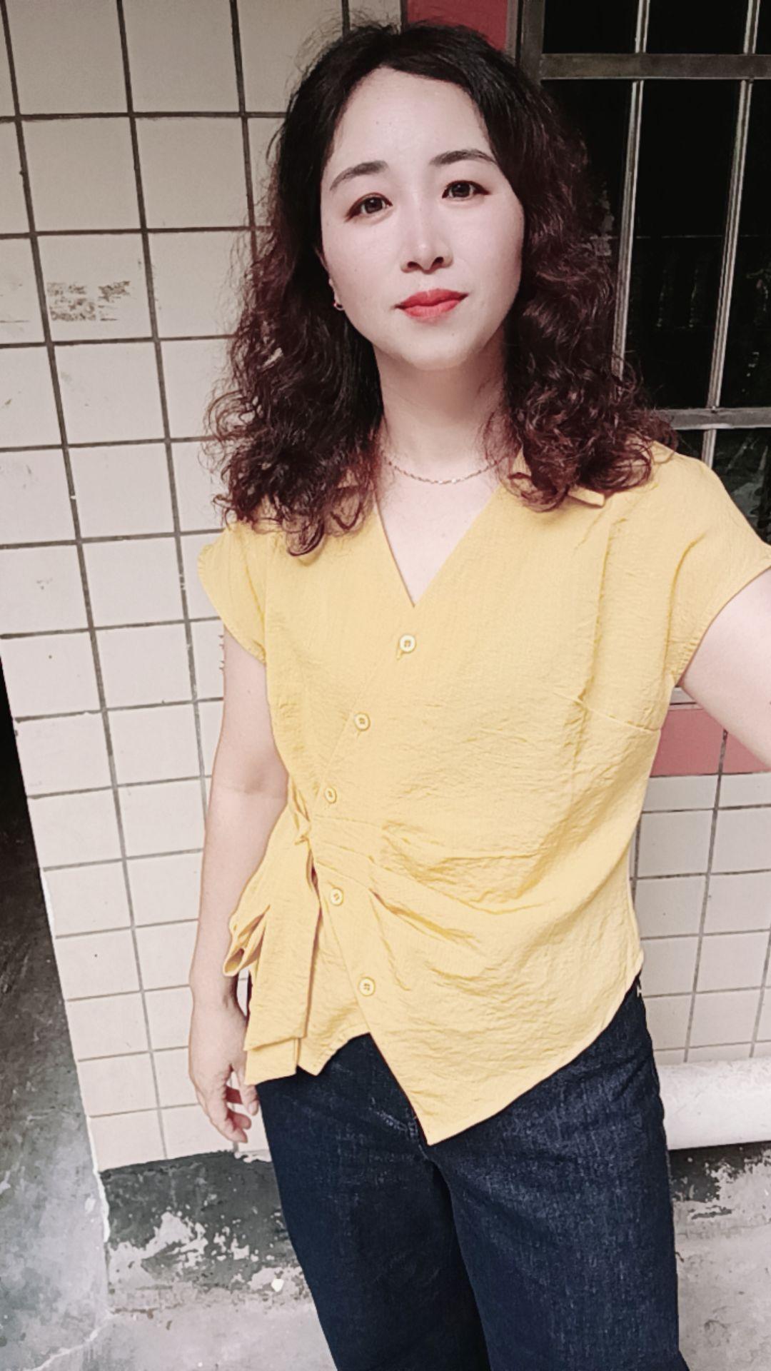 请善待每个丧偶的女人,她没有错,只是命不好而已……