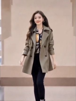 #休闲穿搭 #穿搭 #气质风衣穿搭 #穿出自己的风格 #春秋穿搭