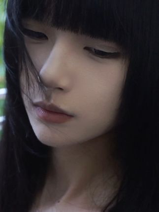 当我们总算能站在对方的角度想问题时 我们的身边都不是彼此了#齐刘海#黑长直