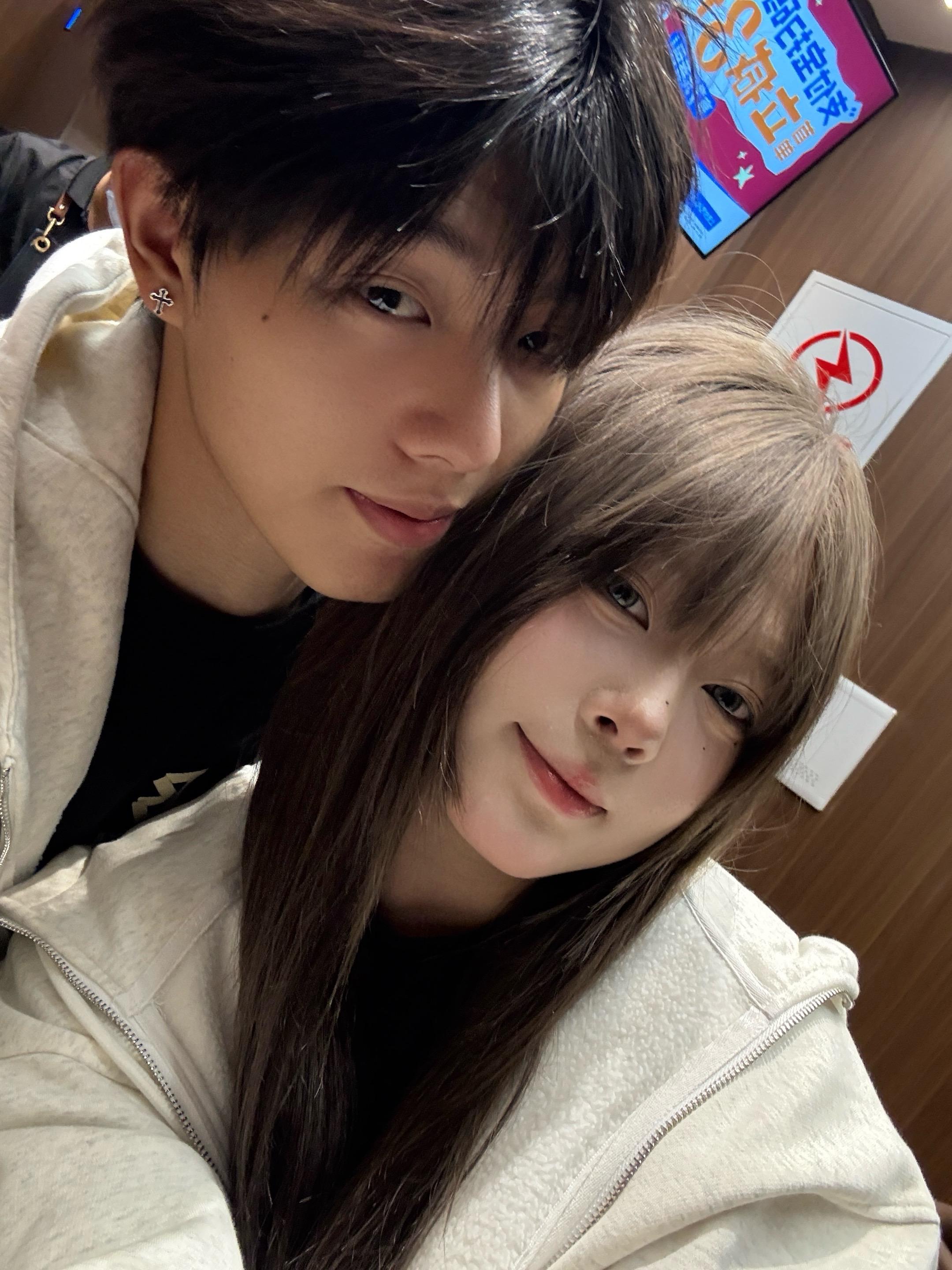 我疯狂记录让我幸福的瞬间 也不止一次感慨你的出现#白羊摩羯 #我们俩