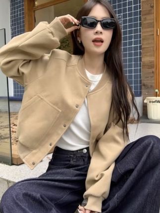 秋季新款高级设计感外套女时尚洋气减龄宽松休闲显瘦气质棒球服潮#今日穿搭 #女装 #牛仔裤 #穿搭穿搭 #外套穿搭