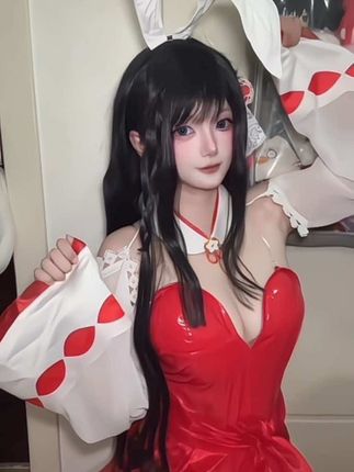 有点小萌 今天画质修复了一下^_^ #cos #碧蓝航线#大山cos #萌#性感