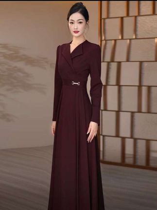 秋新款波尔多红长裙大摆裙#气质时尚连衣裙#高贵优雅 #时尚洋气 #穿出女人味
