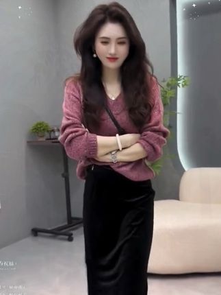 #秋装搭配一整套2025年新款韩系百气质简约v领毛衣半身裙两件套装