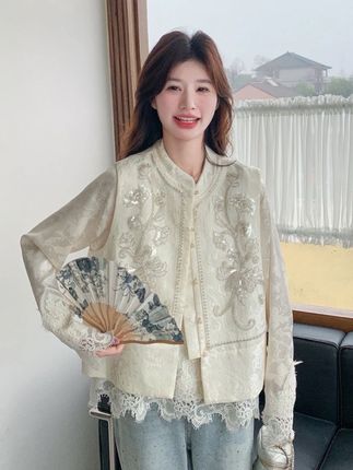 新中式国风马甲上衣蕾丝衬衫套装女2025春新款设计感超好看两件套#高级感穿搭 #中式风穿搭 #气场全开