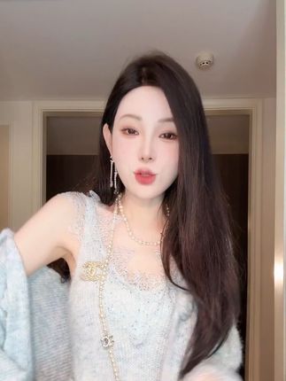 糯叽叽的毛衣#高级感穿搭 #温柔穿搭 #温柔风 #优雅气质 #毛衣