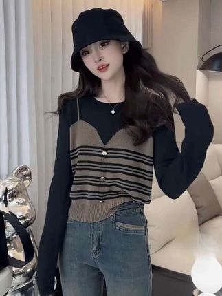 #女装穿搭 #春秋新款 #百搭上衣 #打底衫 #这也太好看了 秋装新款时尚百搭针织衫