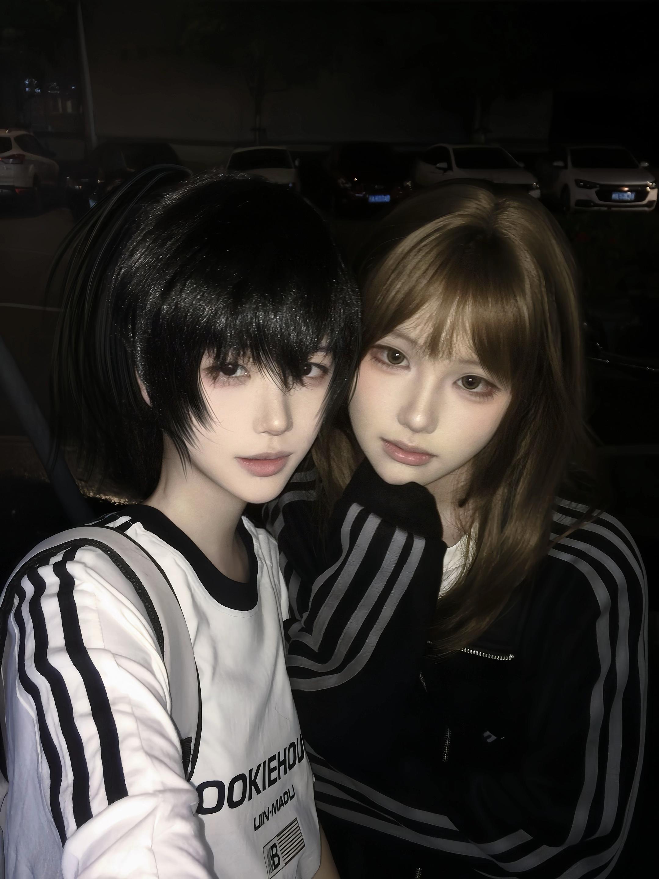 当日嫌他的长发做作。#王艺涵 #赵颖 #cos #纸房子