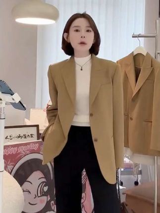 #女装穿搭 #穿搭分享 #高级感穿搭 #时尚穿搭女装 #时髦穿搭