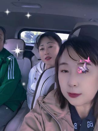 总有人间一两风,填我十万八千梦。四姐妹回村……#