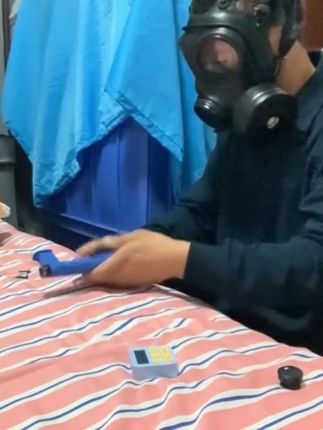 小行星砸过来到底是继续打螺丝还是 3Game 开启?是该兴奋还是恐慌?老板要求手法再熟练点儿,氧气量再低点儿#原创视频 #是时候展现真正的技术了 #男人的快乐就是这么简单 #小行星 #末日生存