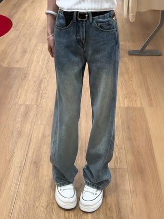 #牛仔裤 #强烈推荐 #穿搭 #谁穿谁好看 #显高显瘦显腿长