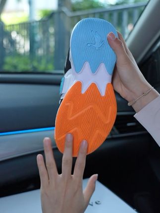 上体育课穿这双,同学们都很羡慕! #好鞋推荐 #舒适透气不臭脚#软底软面穿上超舒服